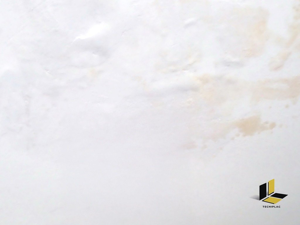 techo mal estado pladur Cómo reparar un techo de pladur dañado por la humedad